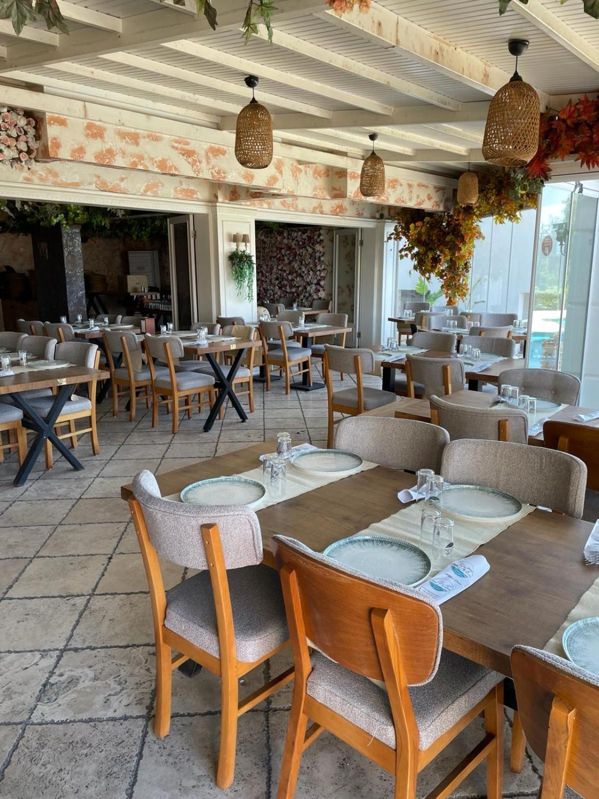 Hotel Carina Kusadası Eksteriør billede