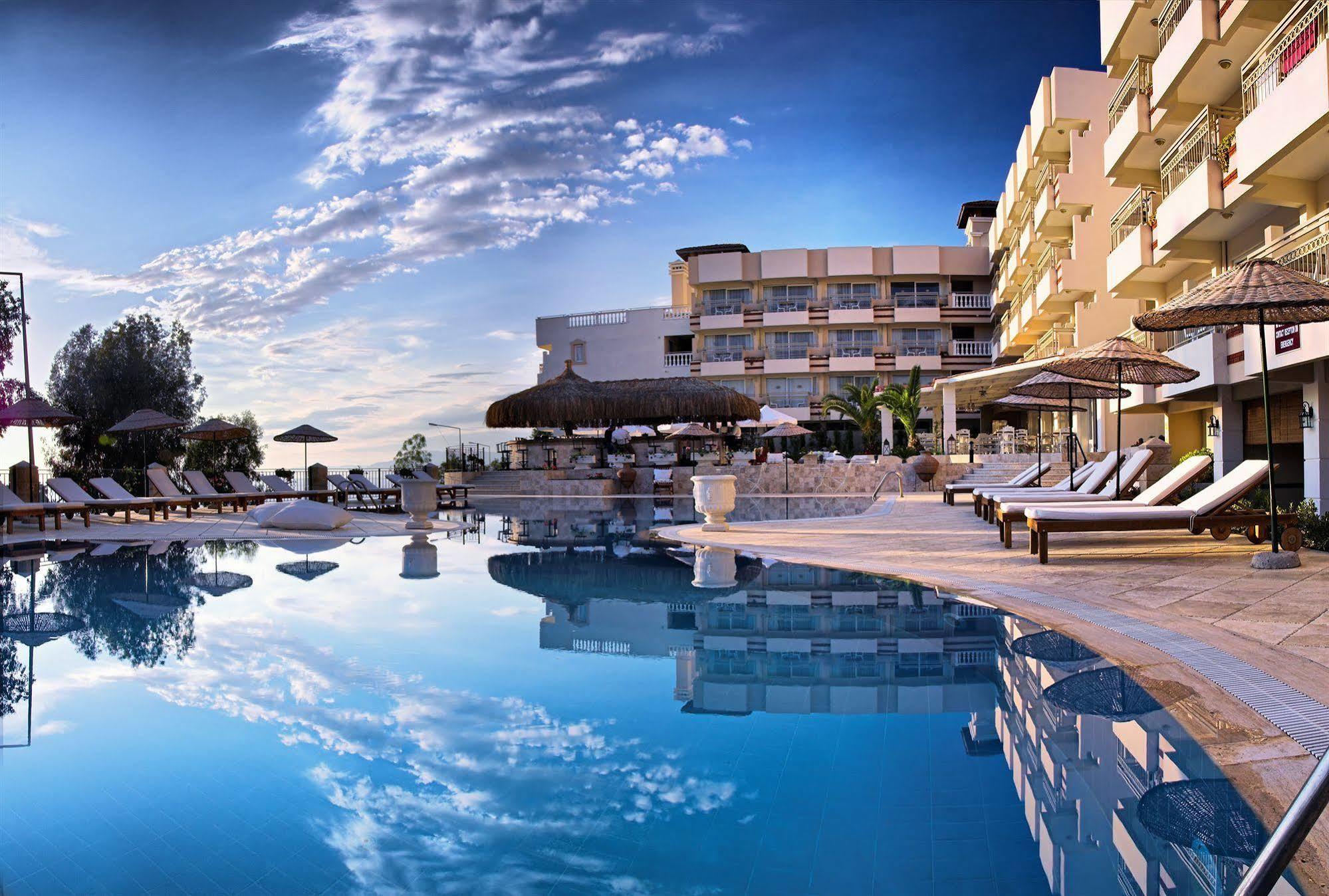Hotel Carina Kusadası Eksteriør billede
