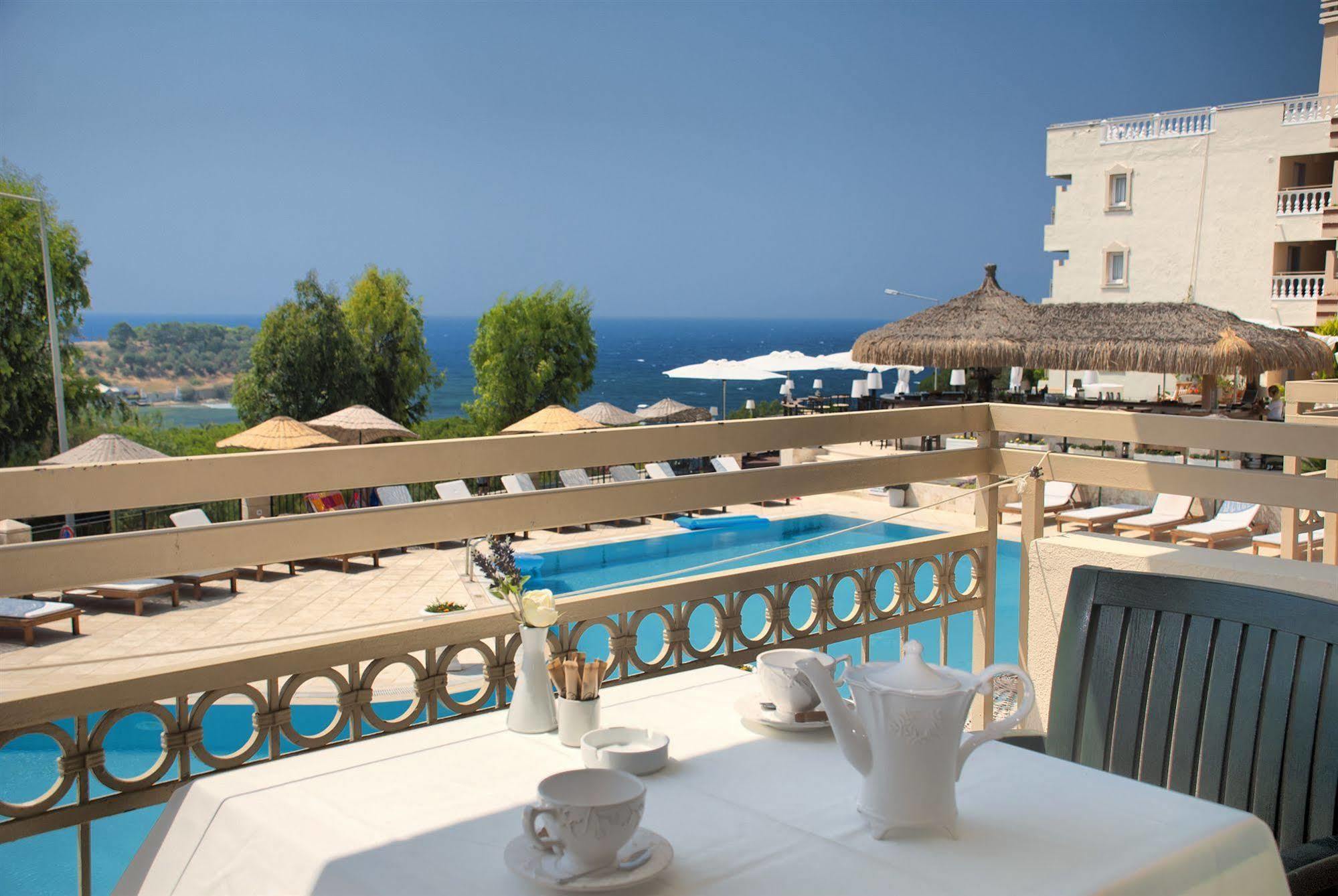 Hotel Carina Kusadası Eksteriør billede